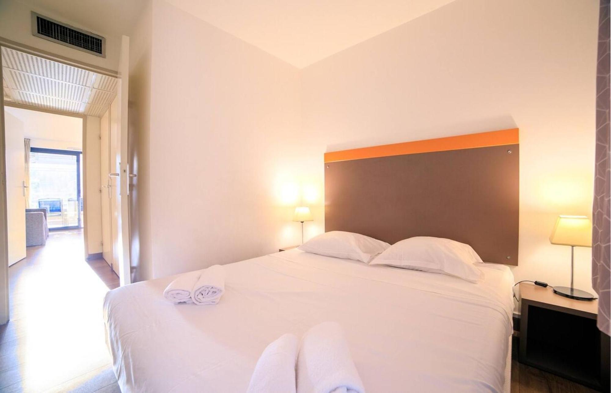 Apartamento Rio - 200 M Plages - App 6pers- Climatise, Terrasse, Piscine, Parking